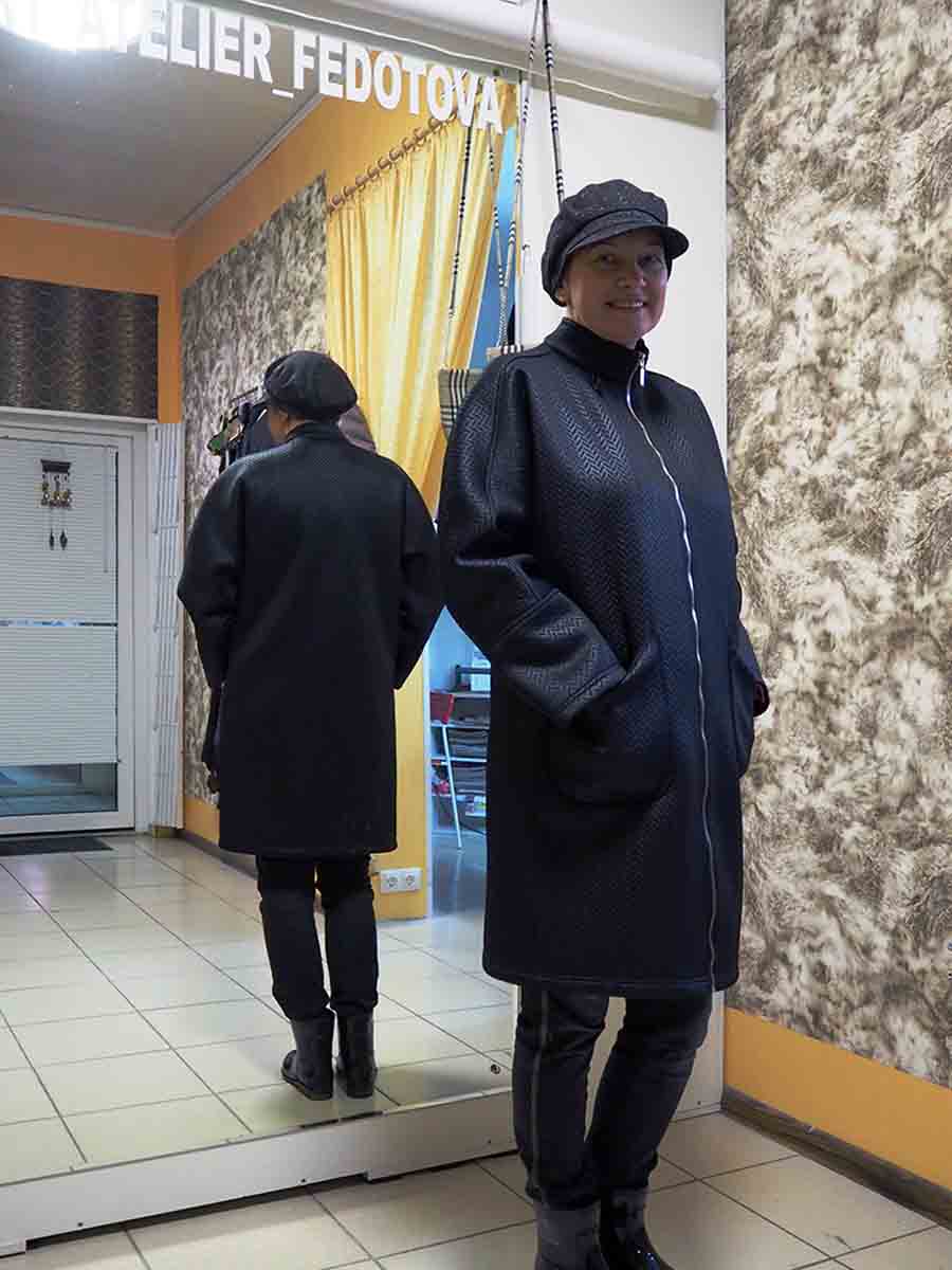 Пальто из неопрена