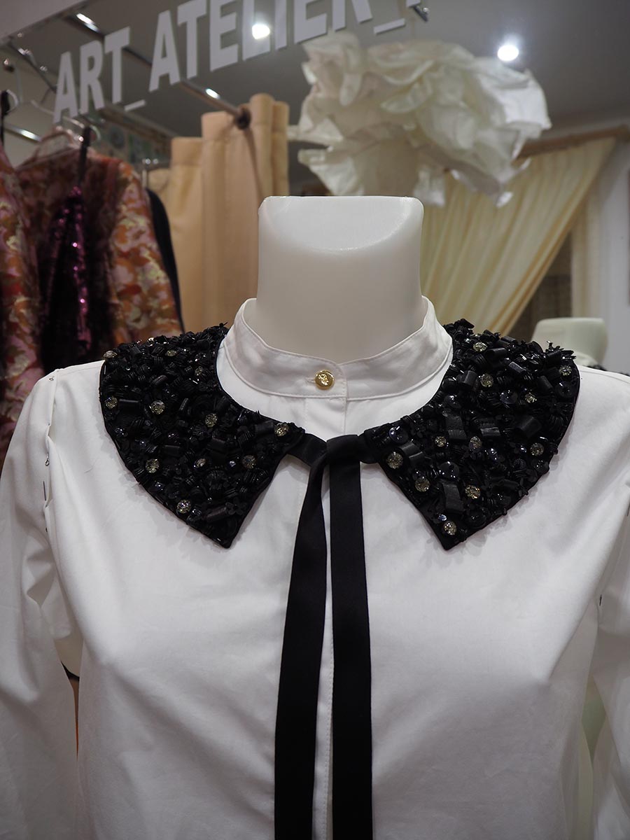 Съемный вышитый воротник